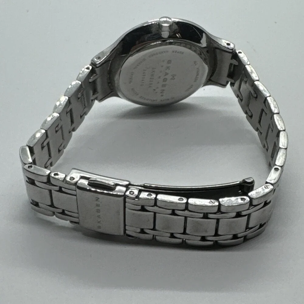 Skagen SKW2254 Women's Silver Stainless Steel Analog Dial Quartz Watch AEA242